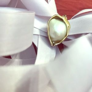Freshwater pearl and sterling ring size 8.5-9